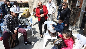 Bienalin ana destekçisi oldu