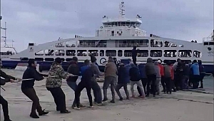 Gökçeada feribotunda makine arızası