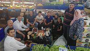 Erdoğan güne esnafla kahvaltı yaparak başladı