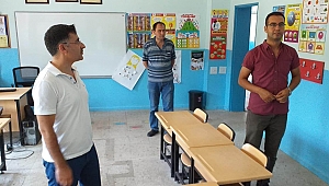 Müdür Etik okulları dolaşıyor