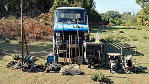 İzinsiz kazı yaparken suçüstü yakalandılar