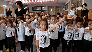 Minikler Ata'yı andı...
