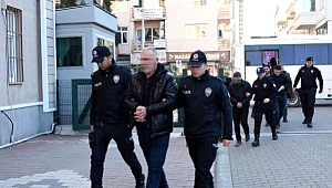 Ezine’de cinayet; 1 tutuklama