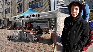 Biriktirdiği parasını Elazığ'a gönderdi
