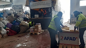 Ezine'den Elazığ'a yardım eli…