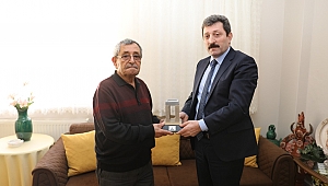 Vali Tavlı’dan İsmail Bütün’e ziyaret
