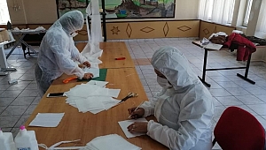 Gelibolu'da maske üretimi...