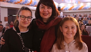 İskenderoğlu; "23 Nisan kutlu olsun"