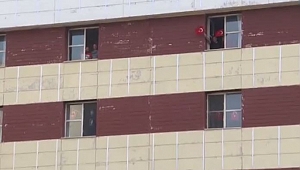 Karantinadaki 98 kişi İstiklal Marşı'nı okudu