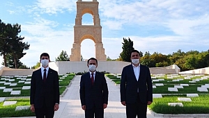 Vali Aktaş'tan Şehitlik ziyareti