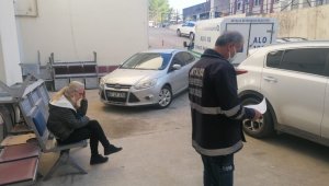 Alkol alıp ağrı kesici içti, hastanede hayatını kaybetti