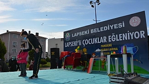 Lapsekili Çocuklar Eğleniyor etkinliği