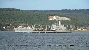 ABD savaş gemisi Çanakkale Boğazı’ndan geçti
