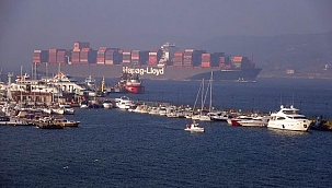 Çanakkale Boğazı 14 saat tek yönlü trafiğe kapandı