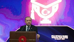 Cumhurbaşkanı Erdoğan, Milli Sporcu Burs Programı'nı tanıttı