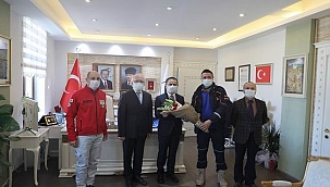AFAD heyeti, deprem haftasında Vali Aktaş’ı ziyaret etti