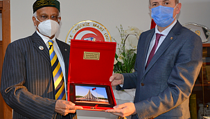 Bangladeş Halk Cumhuriyeti Ankara Büyükelçisi Mosud Mannan ÇOMÜ’yü ziyaret etti