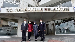 Davutoğlu'ndan Başkan Gökhan'a ziyaret