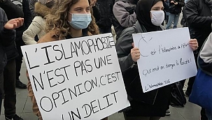 Paris’te ayrılıkçı yasa tasarısı ve İslamofobi protestosu