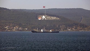 Rus askeri ikmal gemisi Boğaz’dan geçiş yaptı