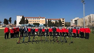 Vali Aktaş, okçuluk milli takımı kampını ziyaret etti