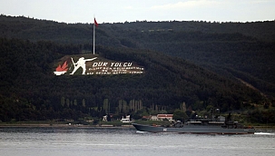 Novocherkassk Çanakkale Boğazı’ndan geçti