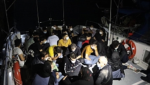 27 düzensiz göçmen ve 2 göçmen kaçakçısı yakalandı
