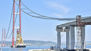 Çanakkale Köprüsü'nün ilk tabliye bloğu yerleştirildi