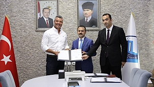 Sadettin Saran’dan Kapalı Spor Salonu
