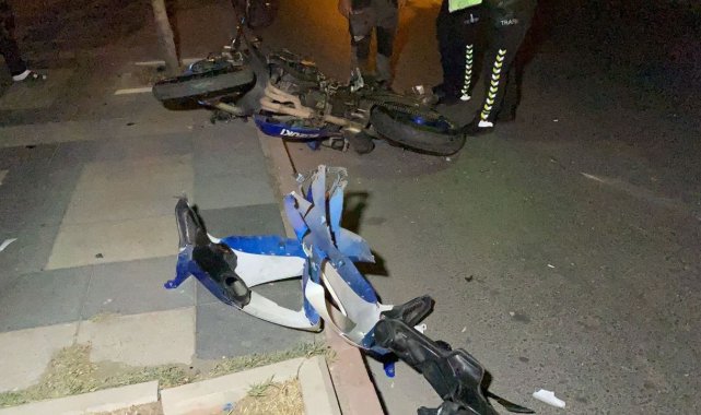 2 arkadaşın kullandığı hız motosikletleri çarpıştı: 2 yaralı