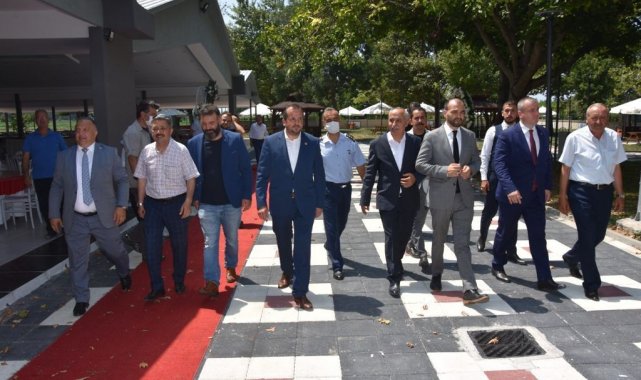 'Cumhur'dan yatırım turu