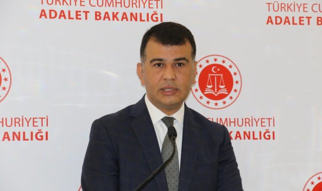 Adalet Bakanlığı Sözcüsü Çekin: "Adli görüşme odalarında alınan suç mağduru kadınların ifadeleri somut delildir"