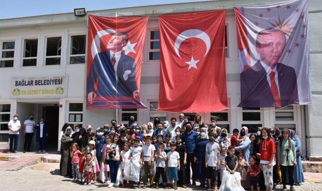 Bağlar Belediyesi ihtiyaç sahibi çocuklar ve aileleri bayram öncesinde sevindirmeye devam ediyor