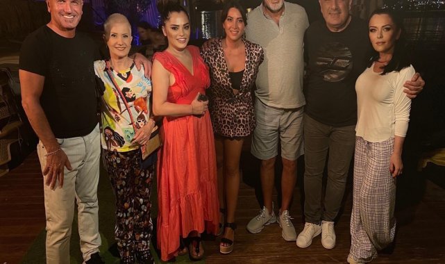 Bodrum Akyarlar'da 90'lar partisi