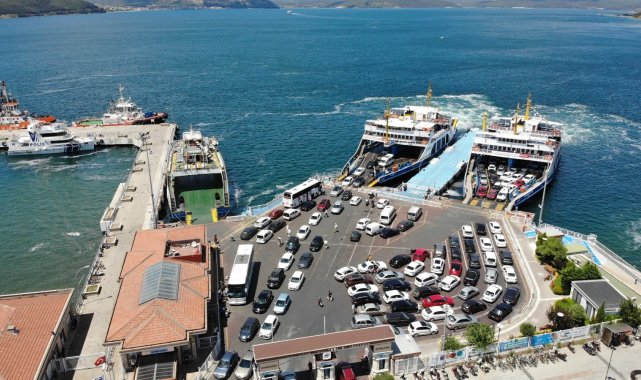 Çanakkale'de tatilcilerin dönüş yoğunluğu sürüyor