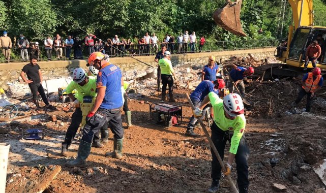 Diyarbakır'dan Rize'deki arama kurtarma çalışmalarına ekip gönderildi