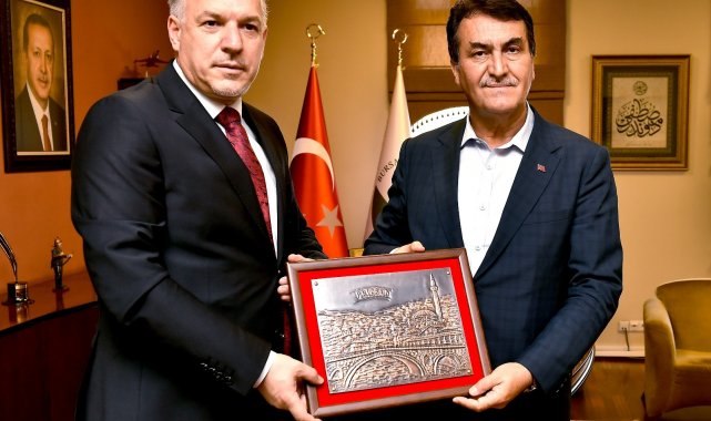 Dündar'a kardeş ziyareti