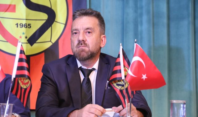 Eskişehirspor'da Başkan Mehmet Şimşek oldu