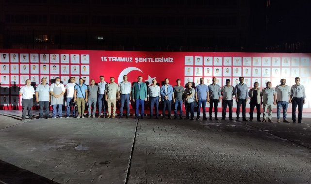 Güngörenliler 15 Temmuz'da sabaha kadar demokrasi nöbeti tuttu