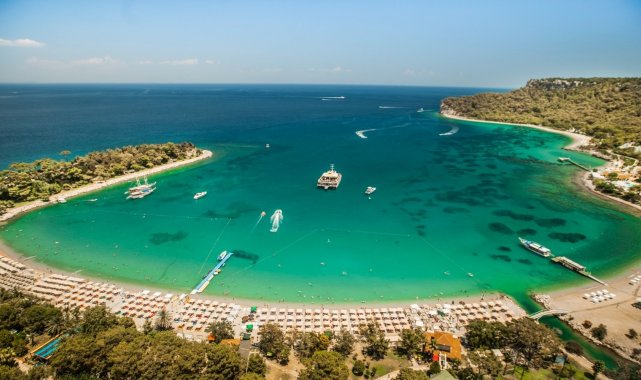 Kemer'de otellerin doluluk oranı yüzde 100'e ulaştı