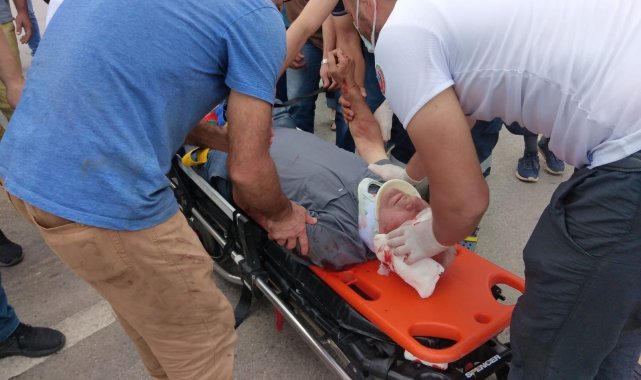 Osmaneli 'de kamyonet ile motosiklet çarpıştı: 1 yaralı