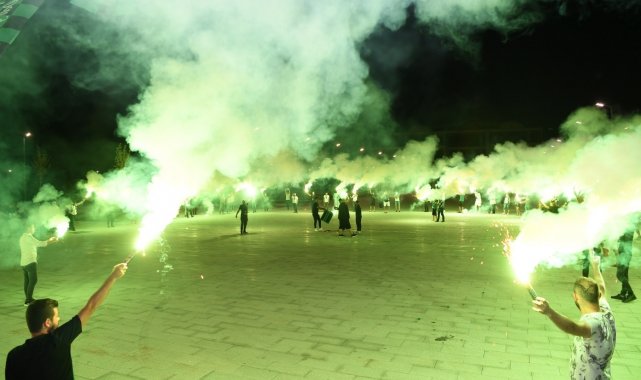Şampiyonluk kupası Kartepe'de