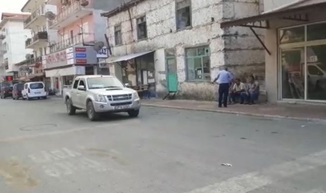 Antalya'da alevlerin yaklaştığı Gündoğmuş tahliye ediliyor
