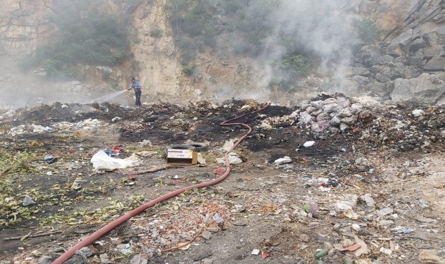 Bursa'da çöplük yangını