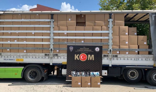 Düzce'de 9.5 ton kaçak tütün ele geçirildi