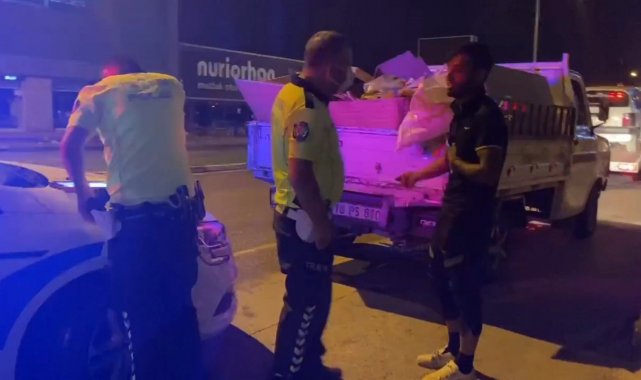 Ehliyetsiz sürücü polise yalvardı