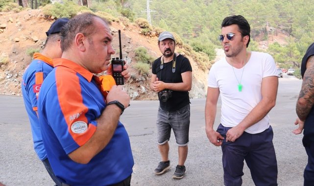 Köyceğiz'de orman yangını büyüdü, 3 kişi mahsur kaldı