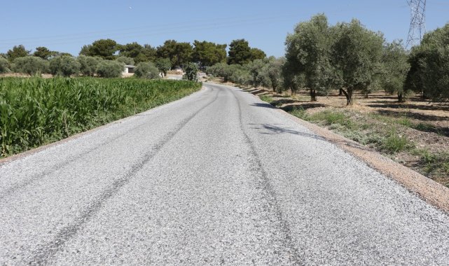 Manisa'da 60 günde 510 kilometre asfalt