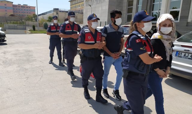 Sahte 67 bin 500 dolar ile yakalanan 4 kişi adliyeye sevk edildi