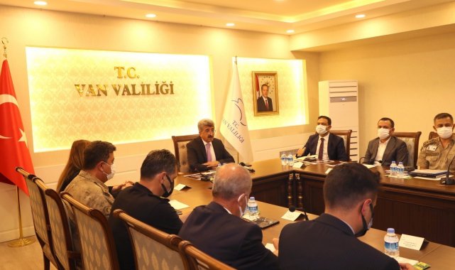 Van Valisi Bilmez: "Araçtaki göçmenler yakalandı, organizatör gözaltına alındı"